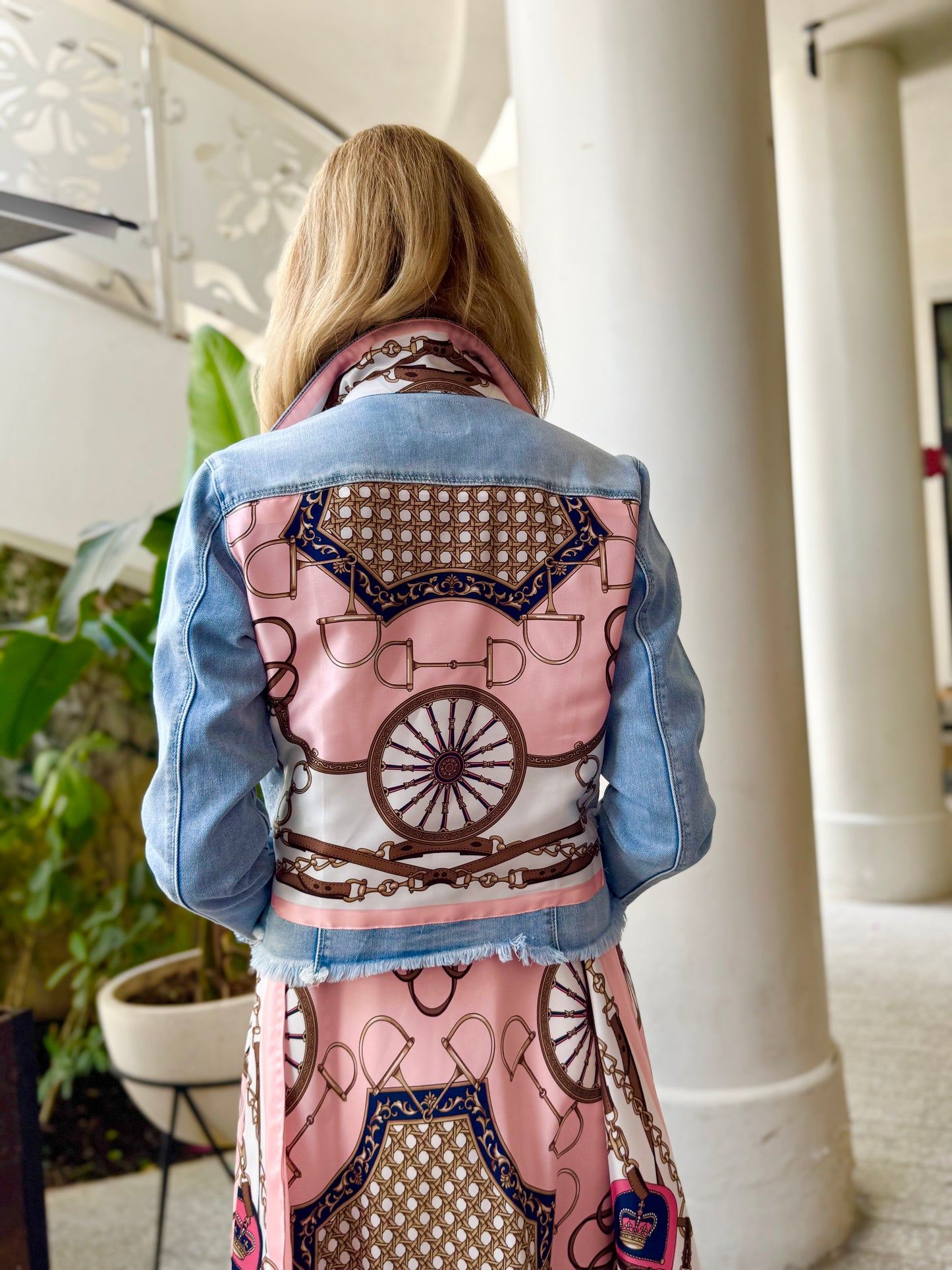 The Light Denim Jacket / Blush Bit