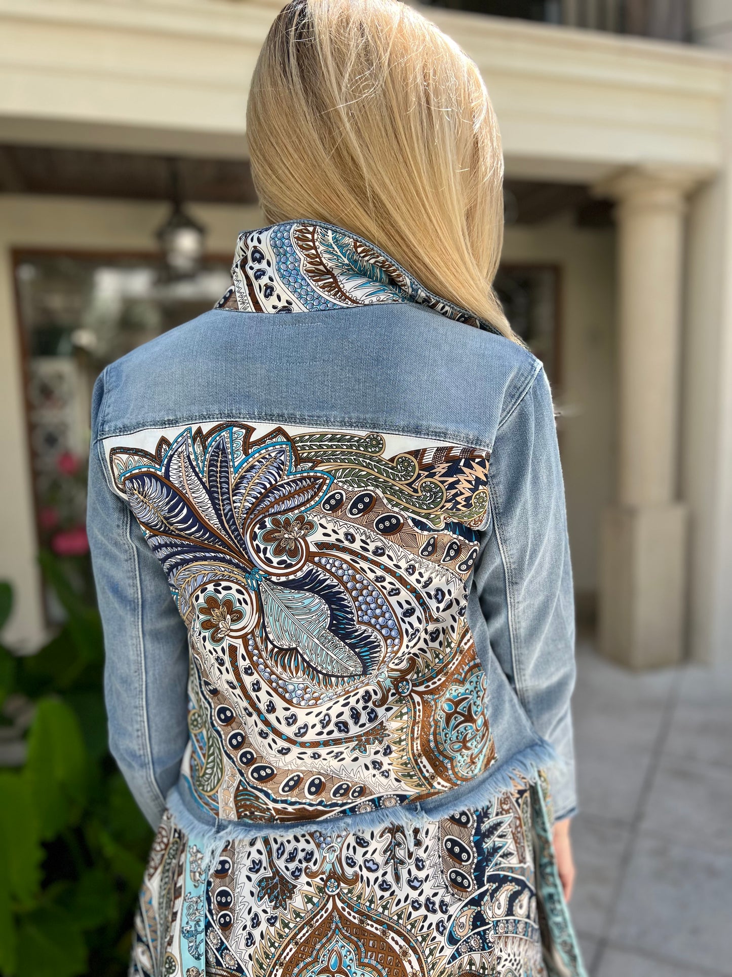 The Light Demin Jacket / Lots of Fun Colors