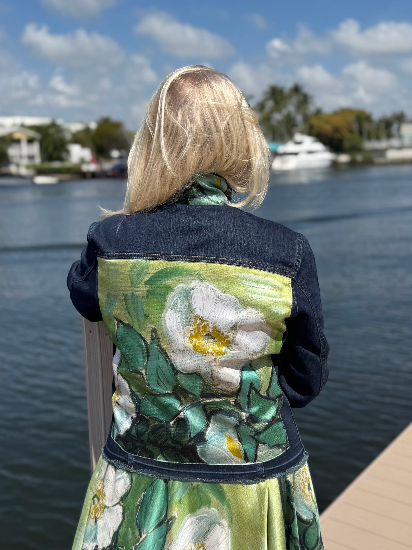 Dark Denim Jacket / White Blossom