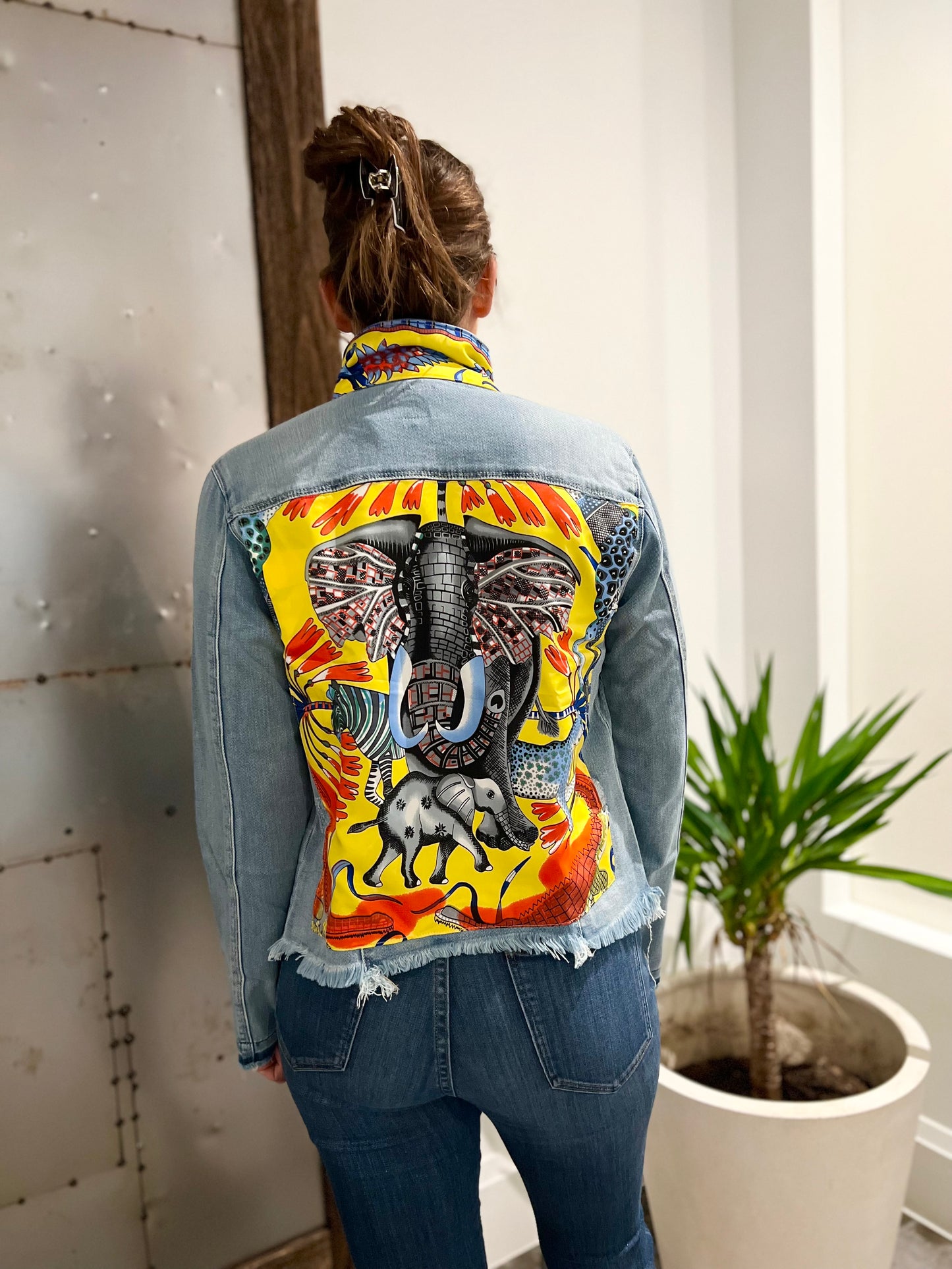 The Light Denim Jacket / Yellow and Blue Elephant