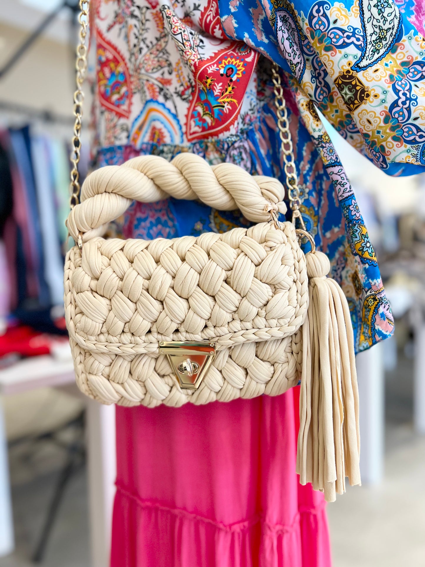 Purse Woven Clutch / Beige