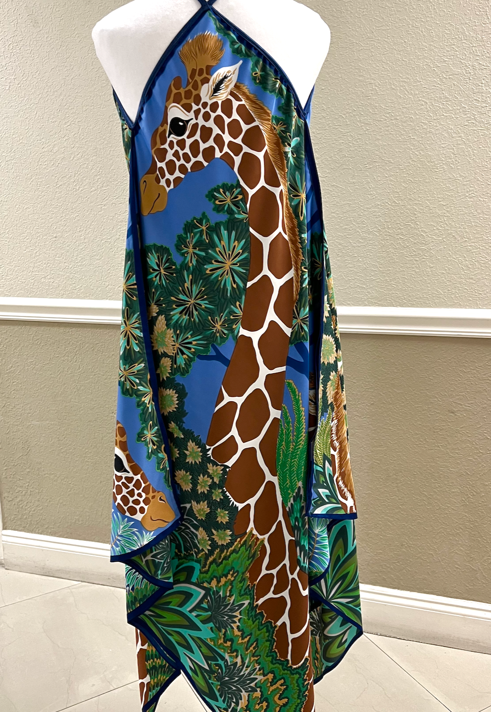 Silk Dress / Giraffe in the Garden