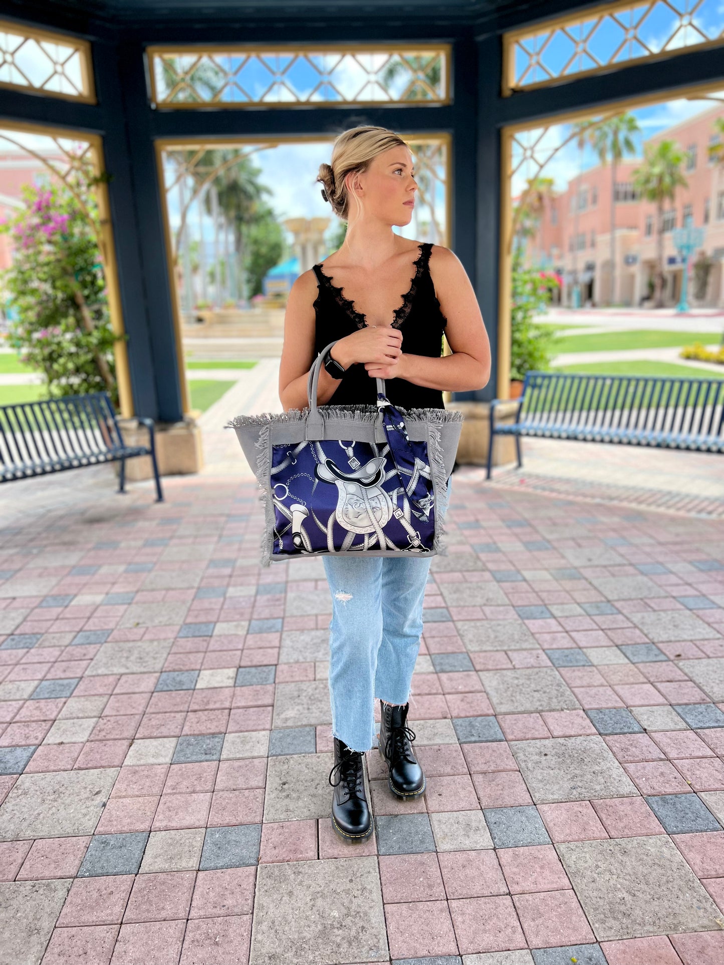 Tote Bag / Silver Equestian - Stacy Bradley Design