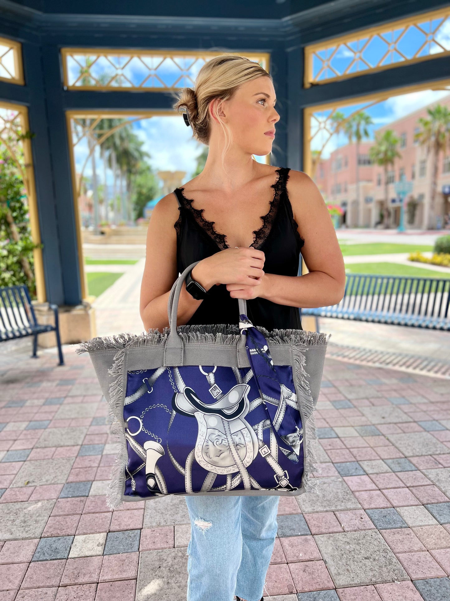 Tote Bag / Silver Equestian - Stacy Bradley Design
