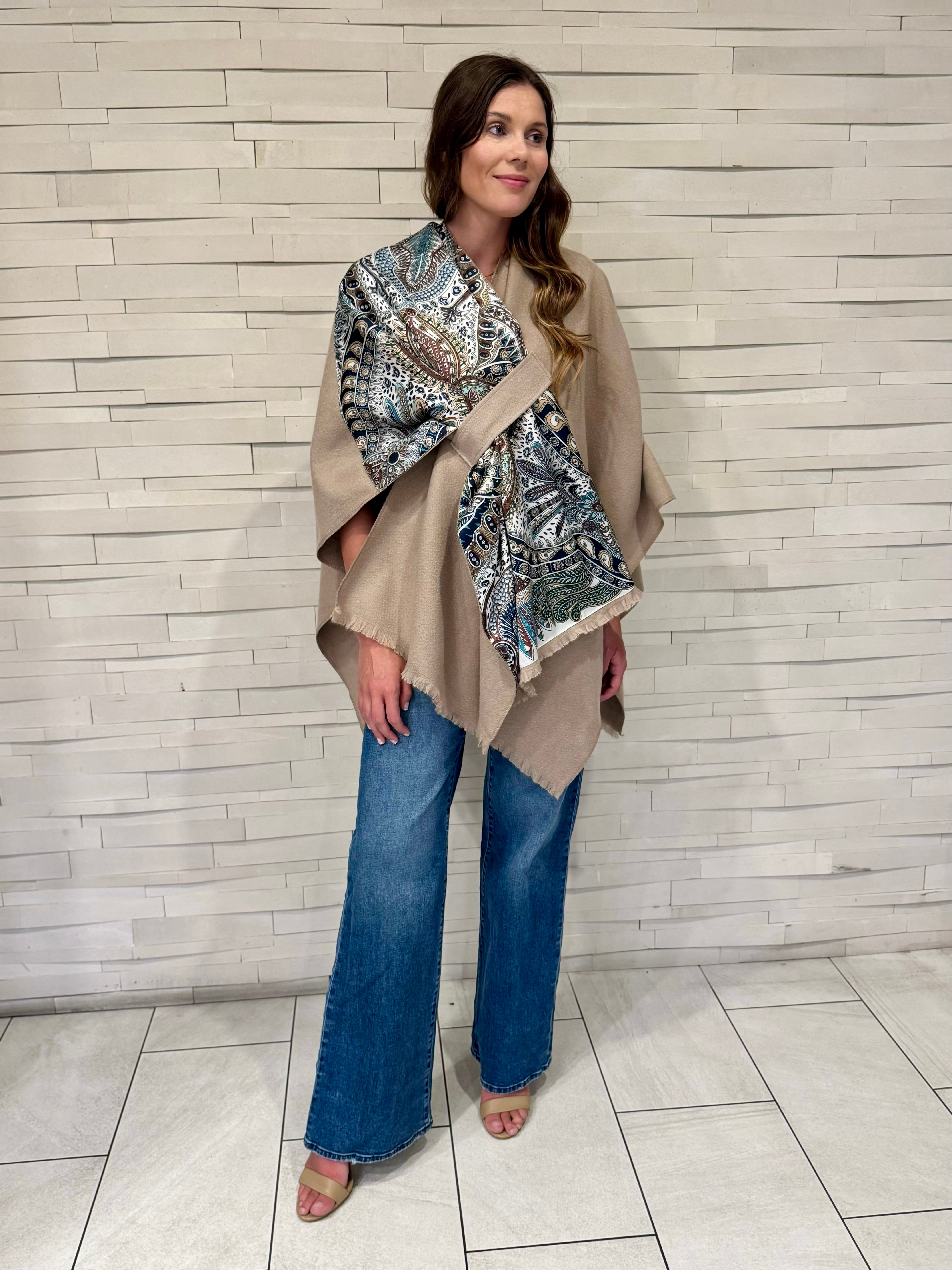 Color Pull Pull Through Wrap / Beige / Lot’s of Fun Colors