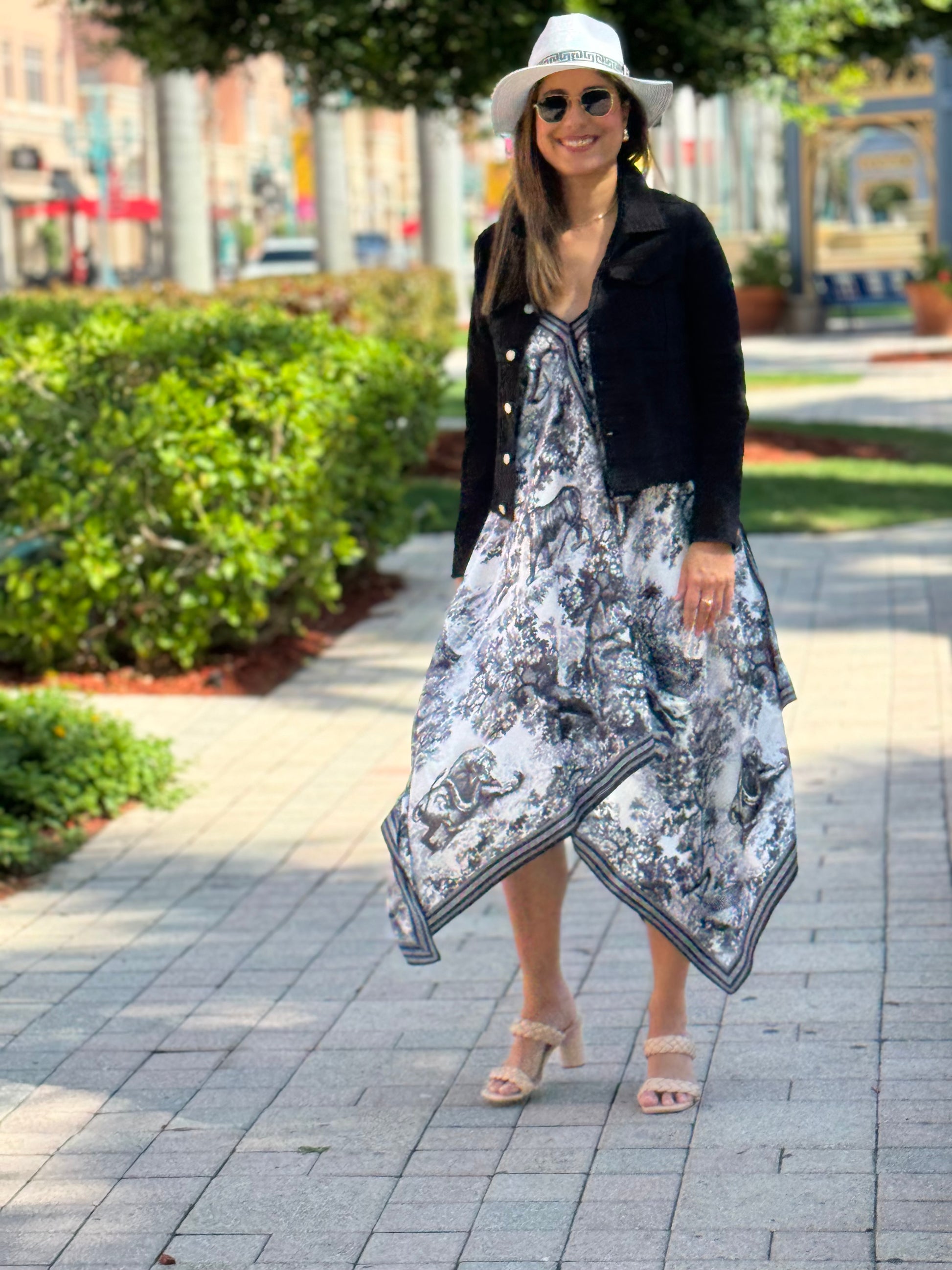 black and white silk dress Adrianna Papell Black & White Sleeveless Silk Dress