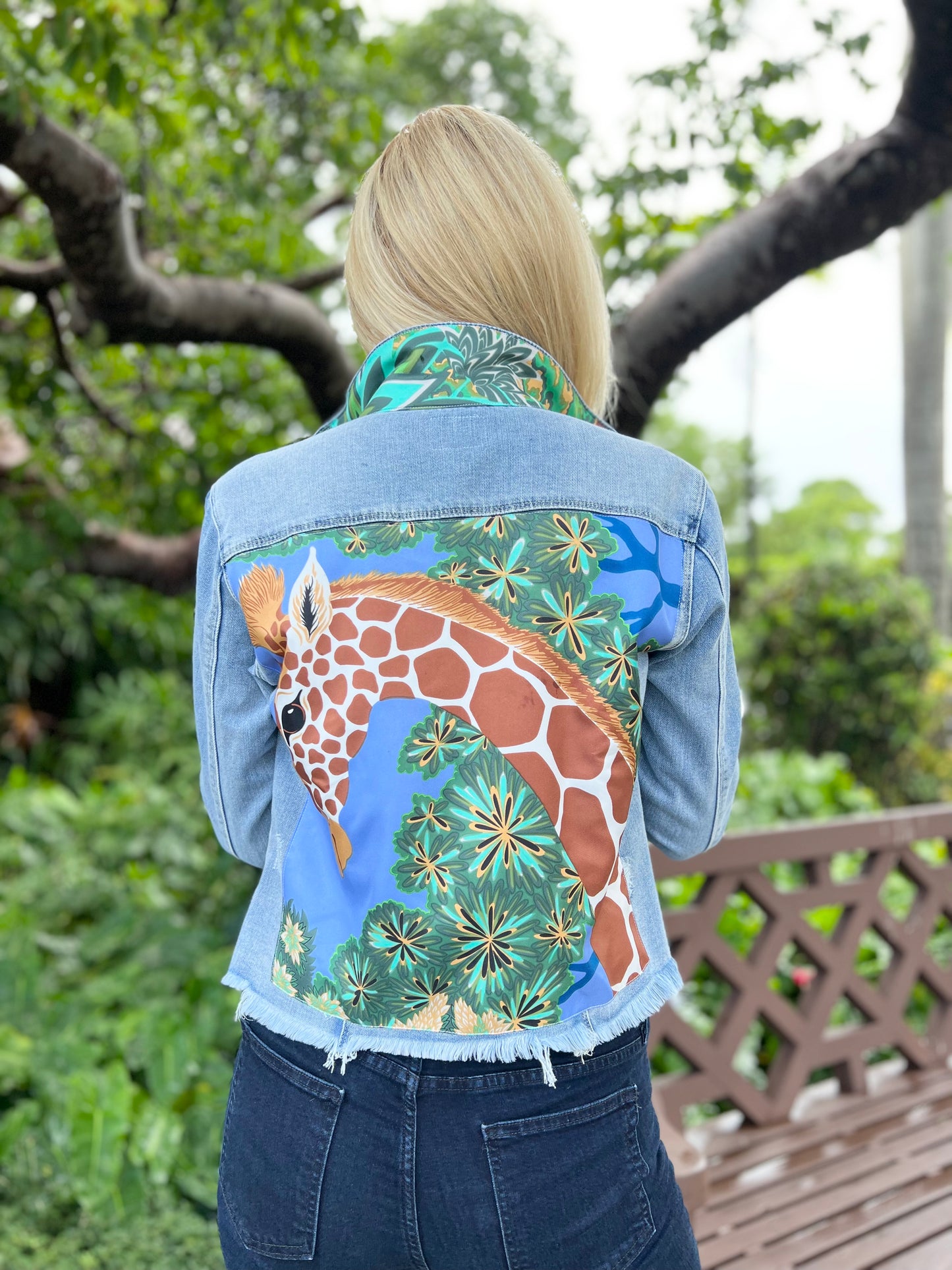 The Light Denim Jacket / Giraffe in the Garden