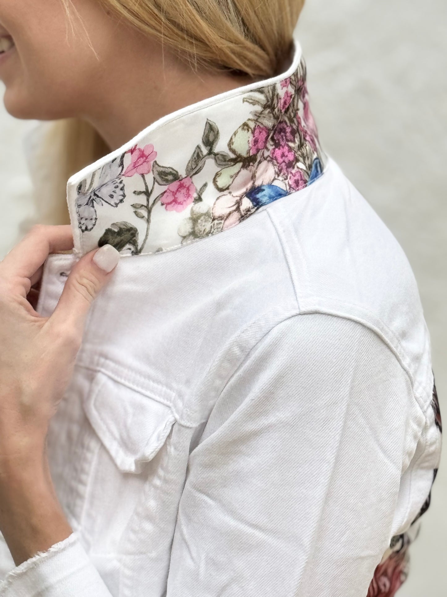 The White Denim Jacket / Adore Colorful Butterflies