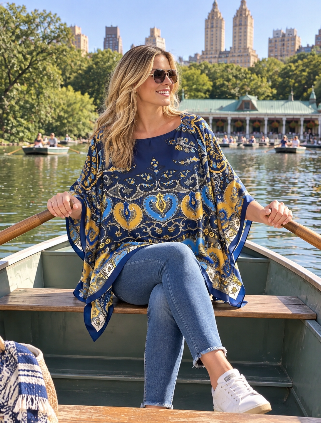 Tunic / Navy and Gold