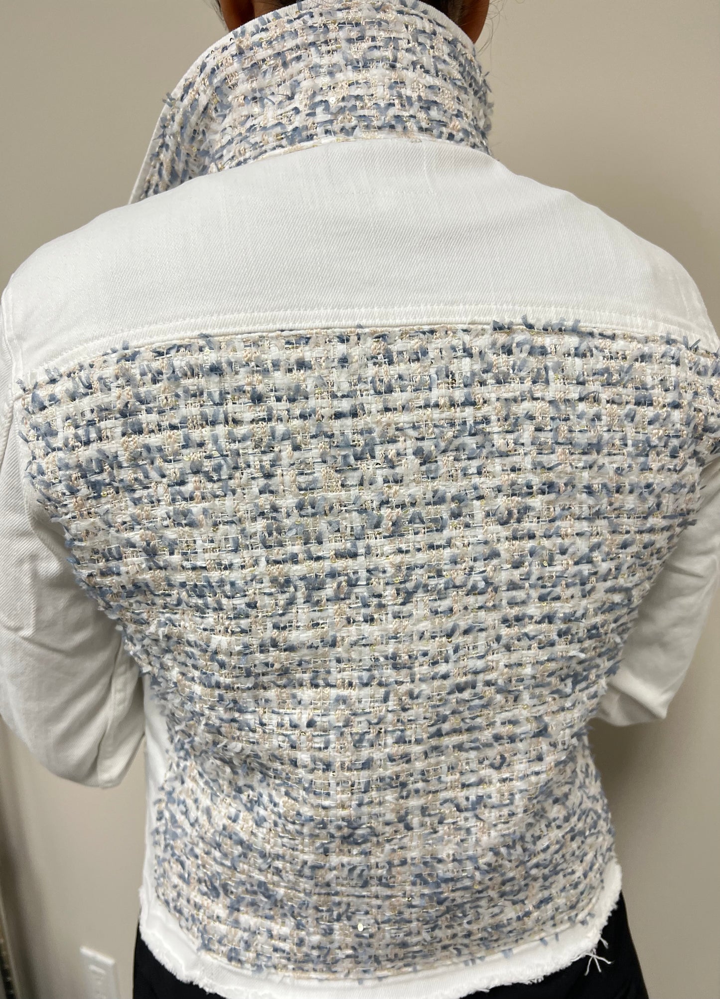 The White Denim Jacket / Blue tweed